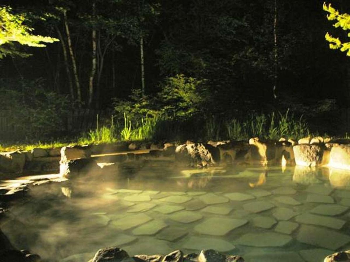 Отель Yunokaku Ikedaya Teshikaga Экстерьер фото