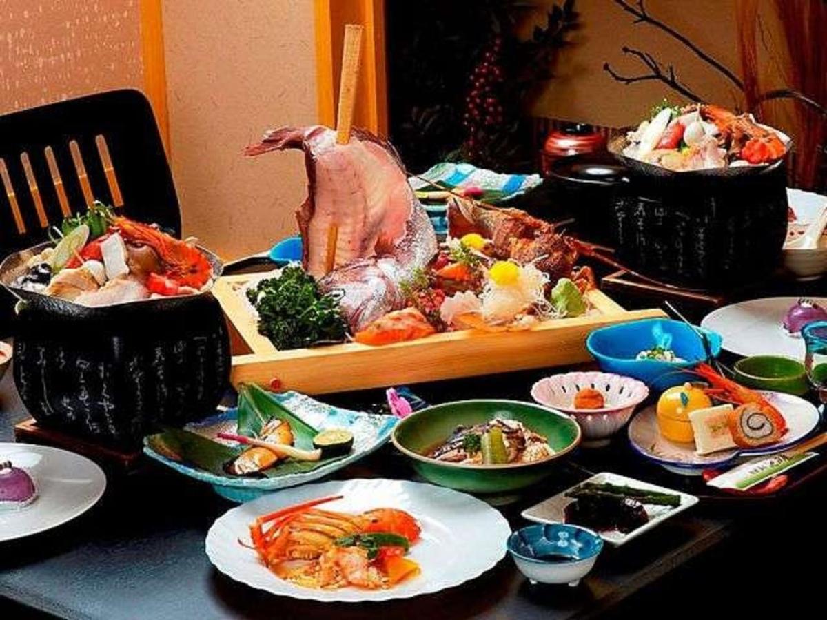 Отель Yunokaku Ikedaya Teshikaga Экстерьер фото