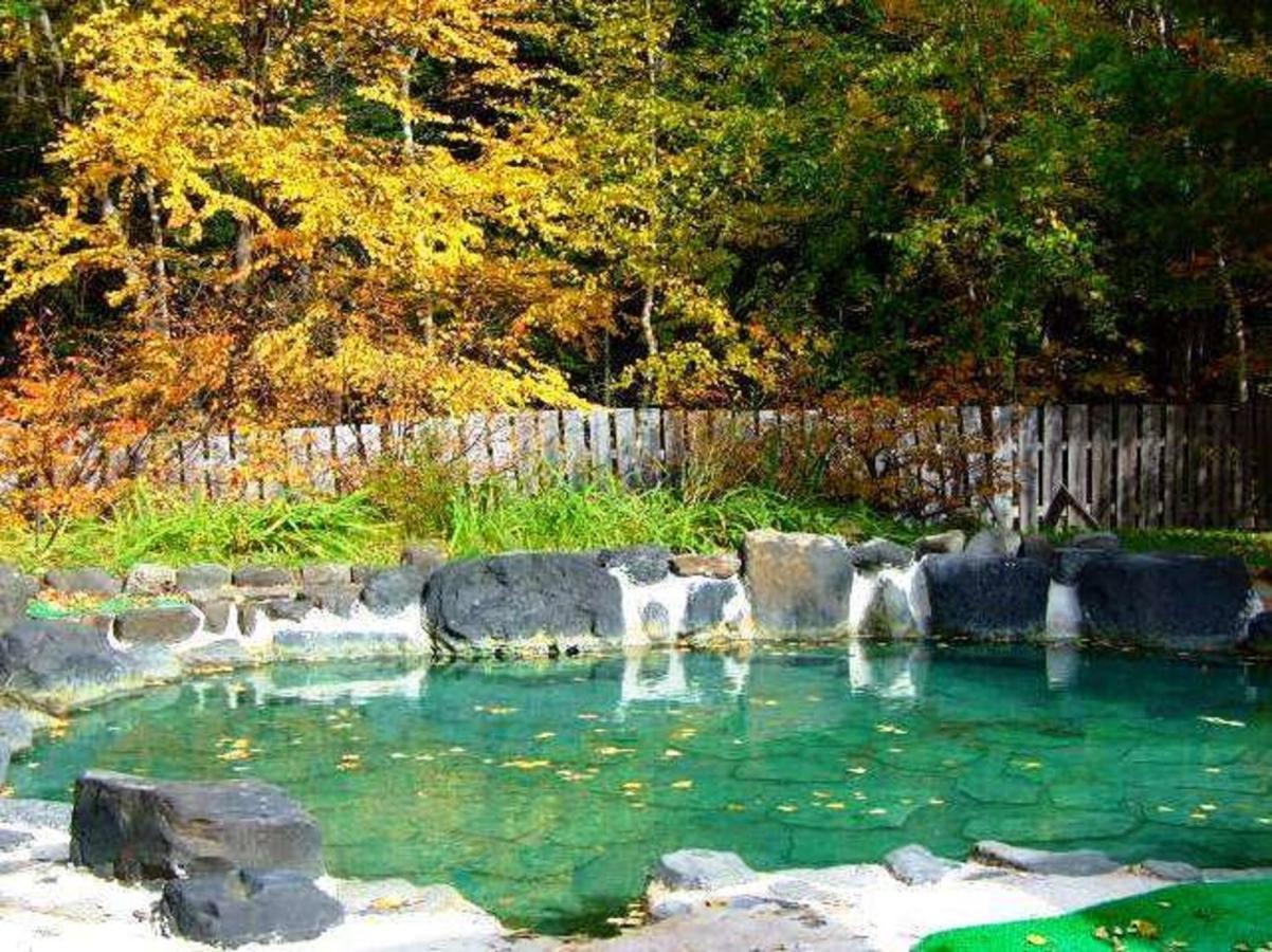 Отель Yunokaku Ikedaya Teshikaga Экстерьер фото